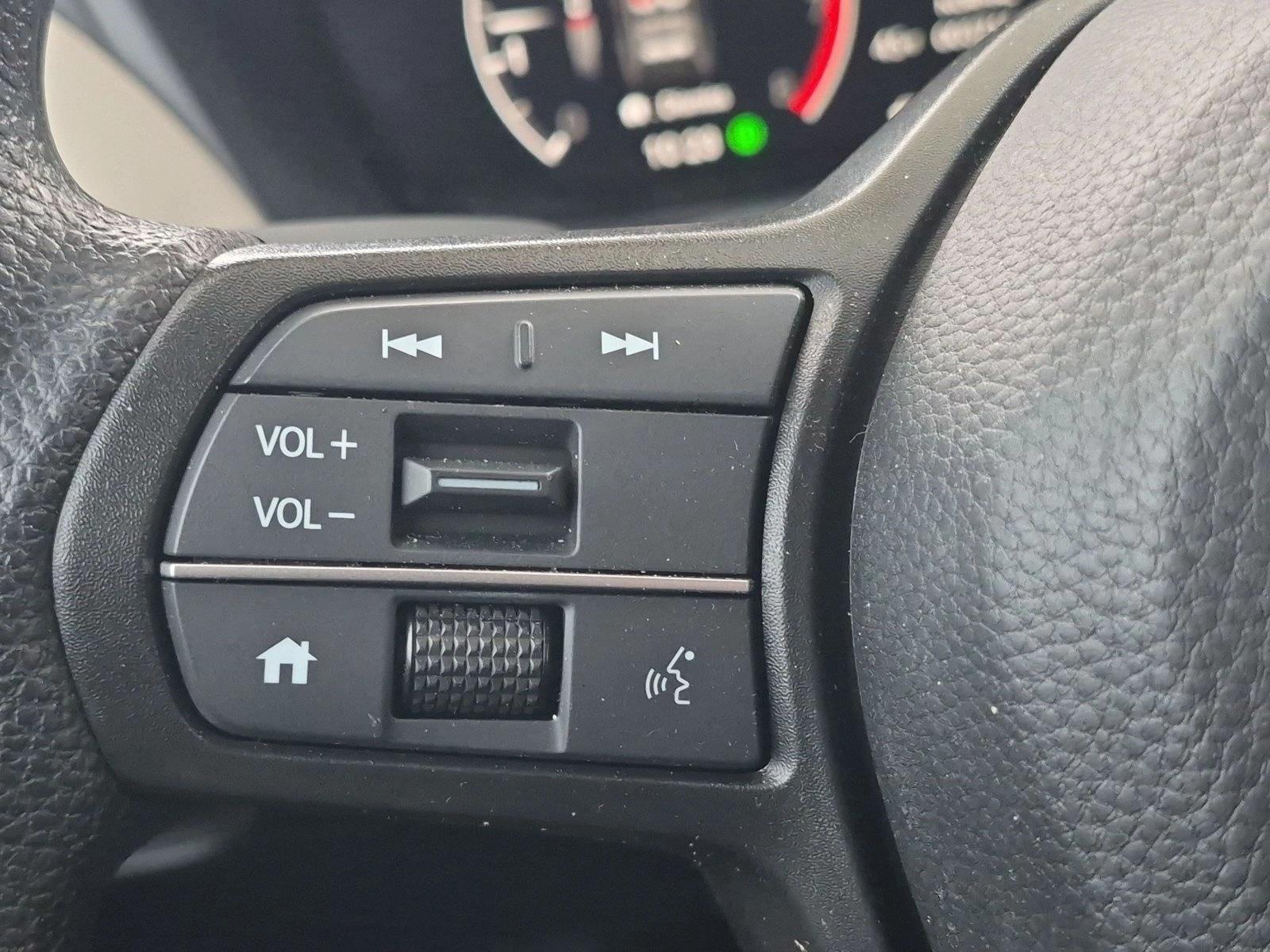 2027 Honda HR-V LX - Photo 16