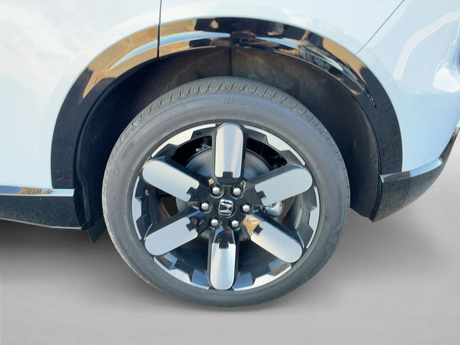 2026 Honda Prologue Elite - Photo 10