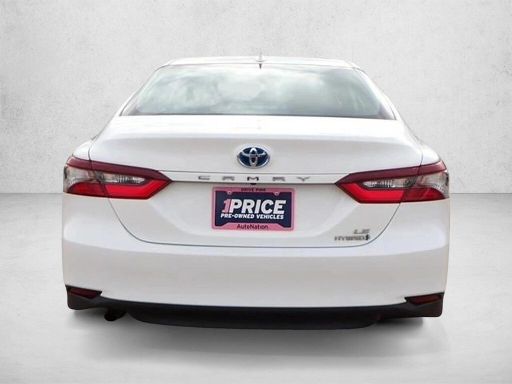 Used 2021 Toyota Camry Hybrid LE Sedan