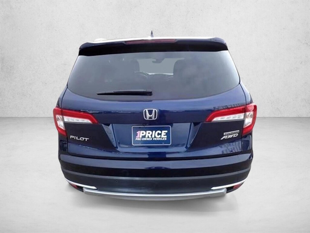 Used 2022 Honda Pilot Touring 8 Passenger SUV