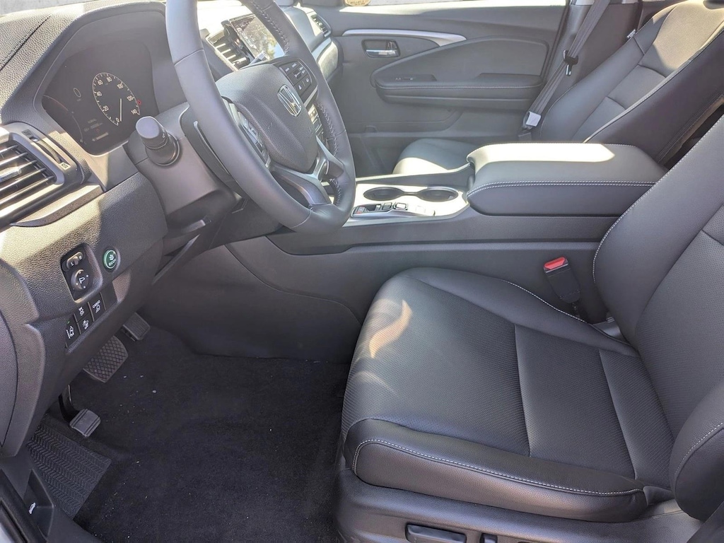 New 2025 Honda Ridgeline RTL Truck Crew Cab