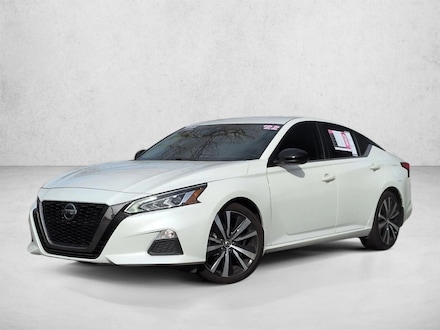 2022 Nissan Altima 2.5 SR Sedan