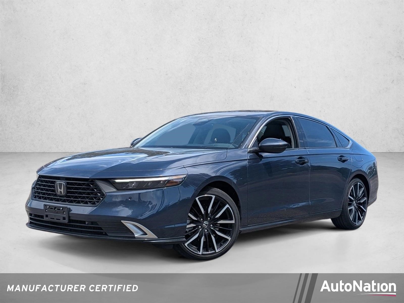 2023 Honda Accord Hybrid Touring's photo