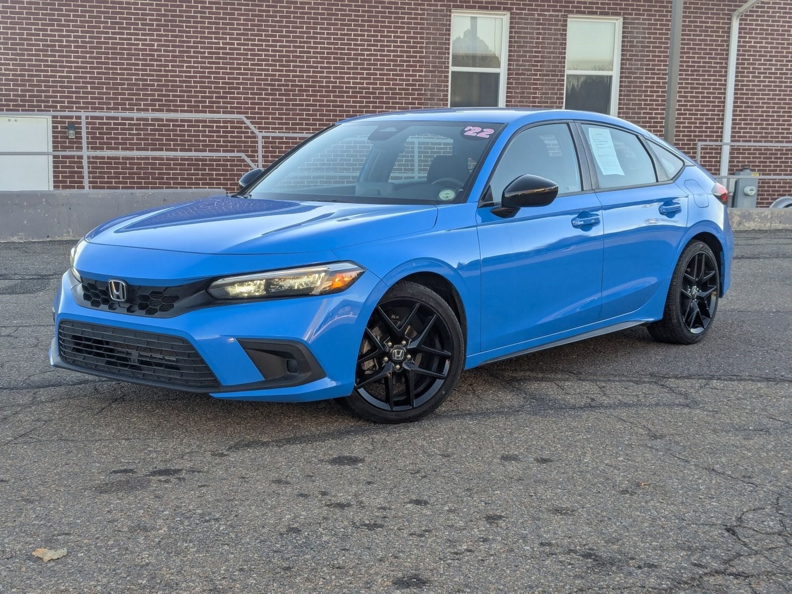 2022 Honda Civic Hatchback Sport's photo