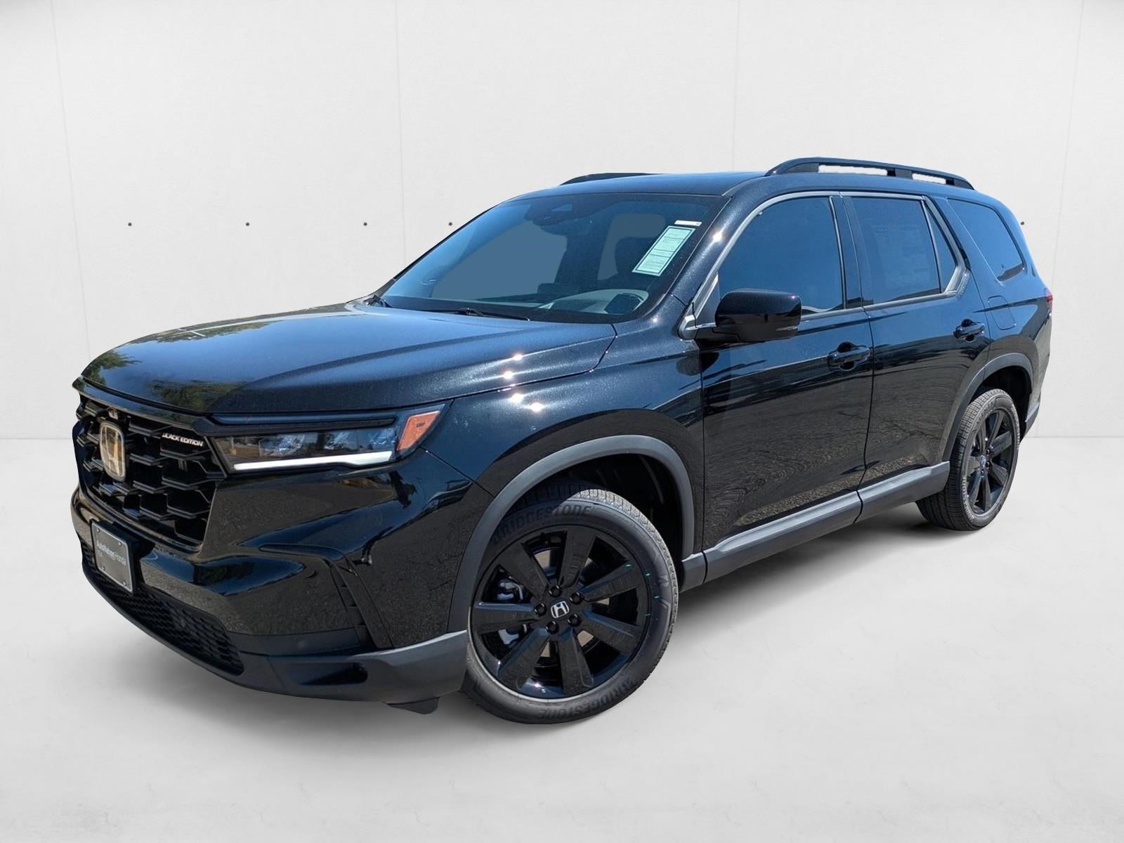 2025 Honda Pilot Black Edition's photo