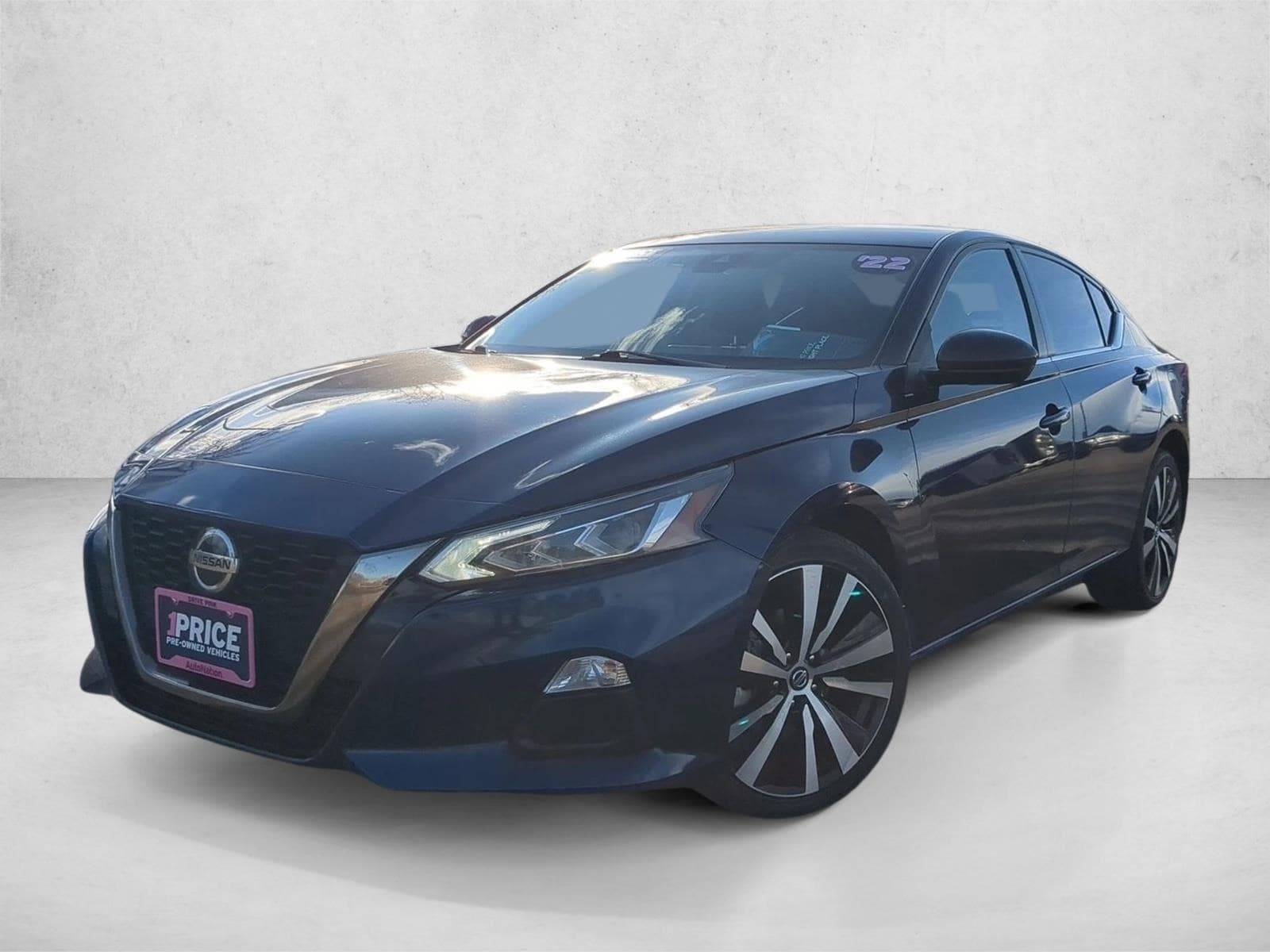 2022 Nissan Altima SR