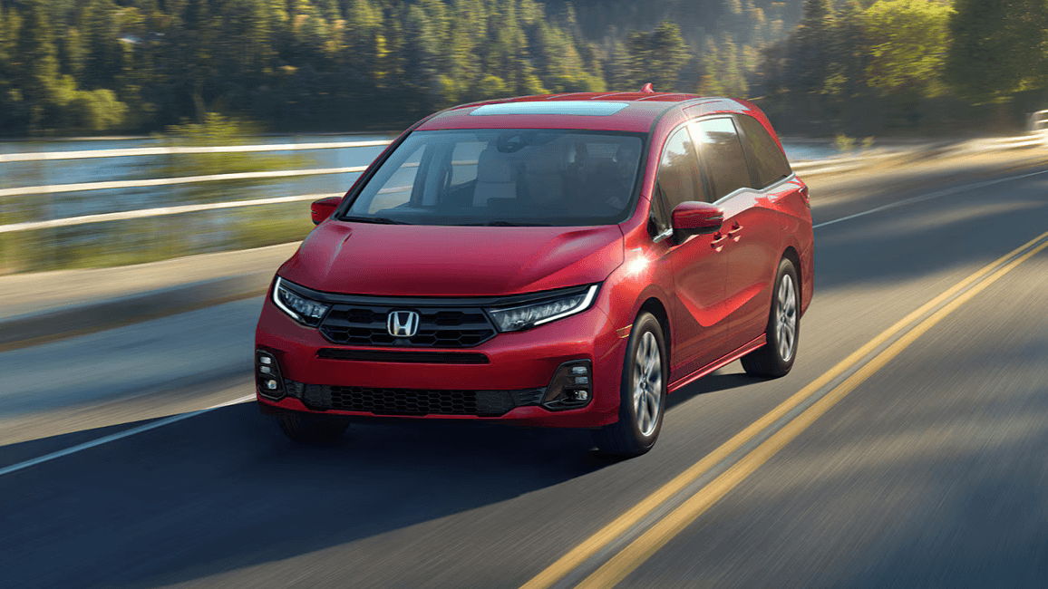 Honda Odyssey in Radiant Red Metallic II