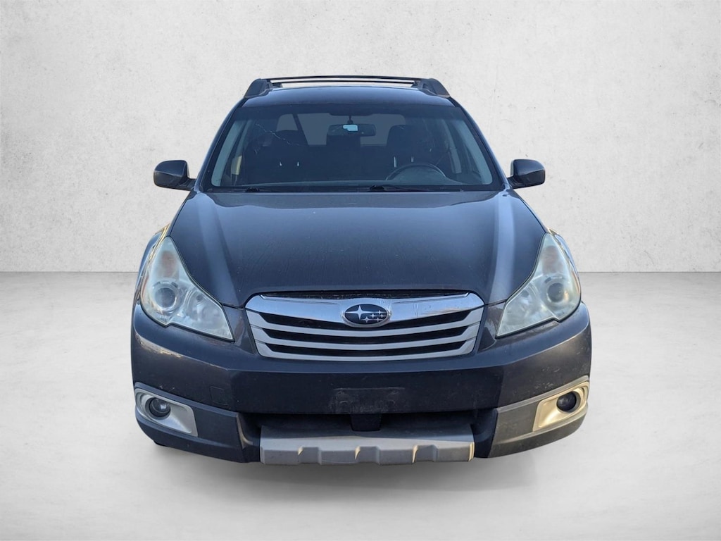 Used 2011 Subaru Outback 2.5i Premium (CVT) SUV