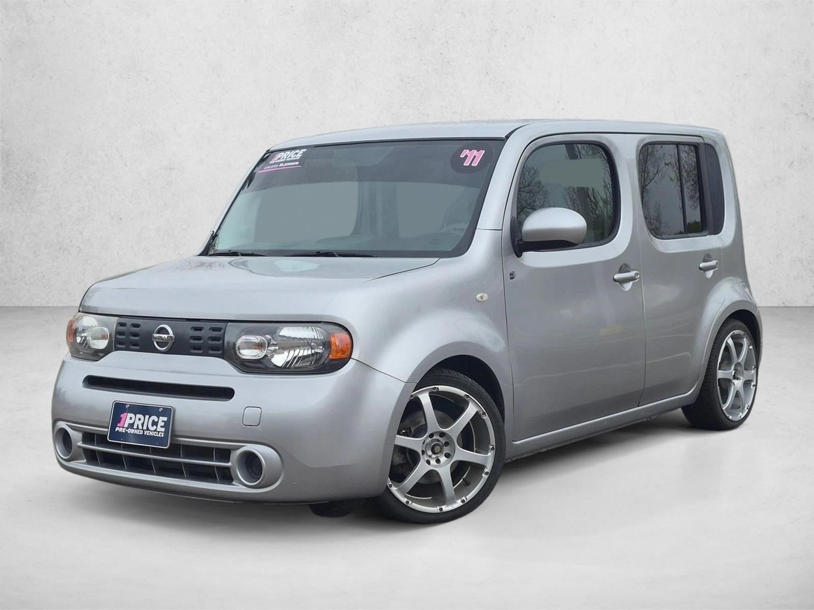 2011 Nissan cube Base