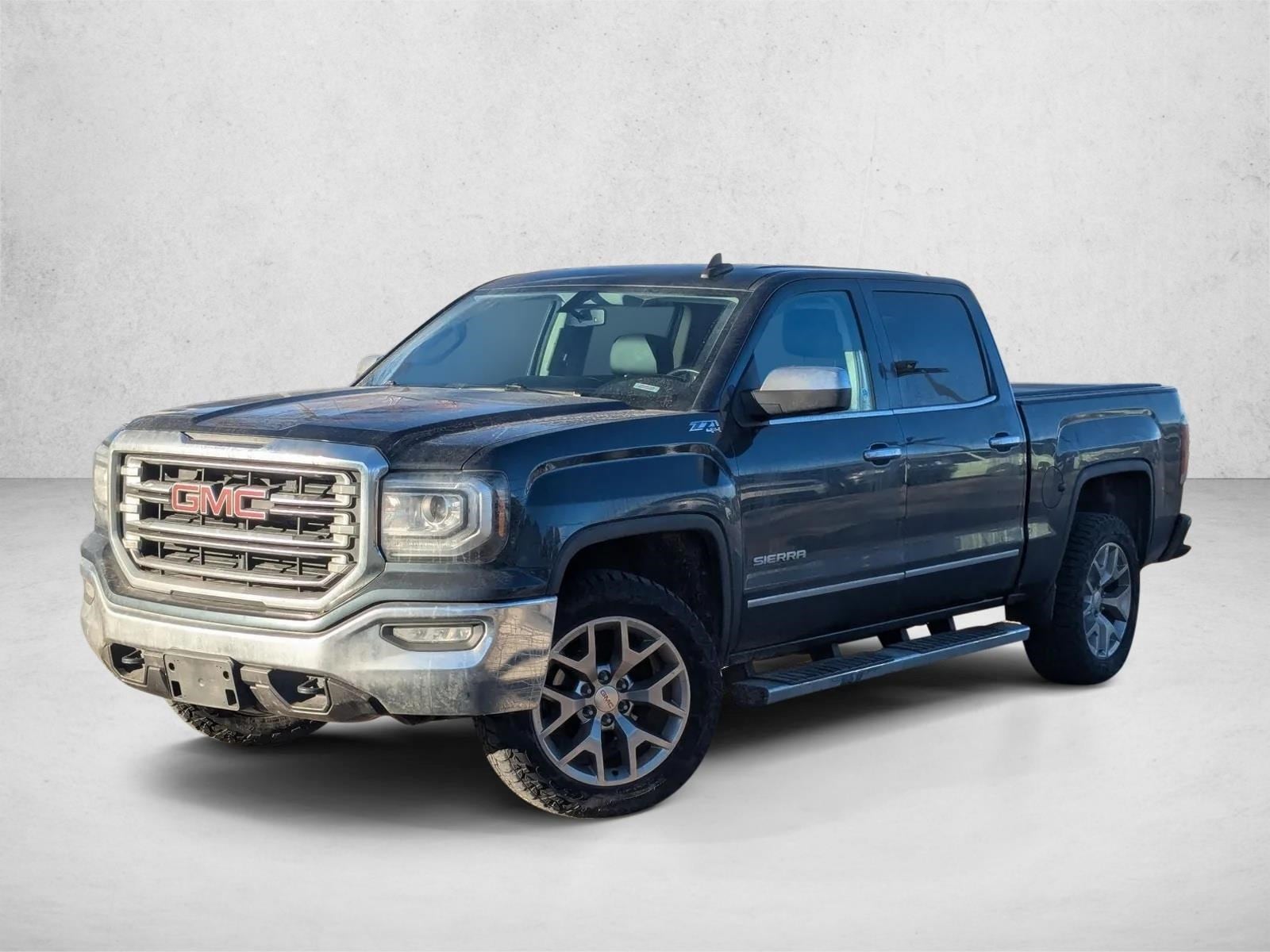 2017 GMC Sierra 1500 SLT's photo