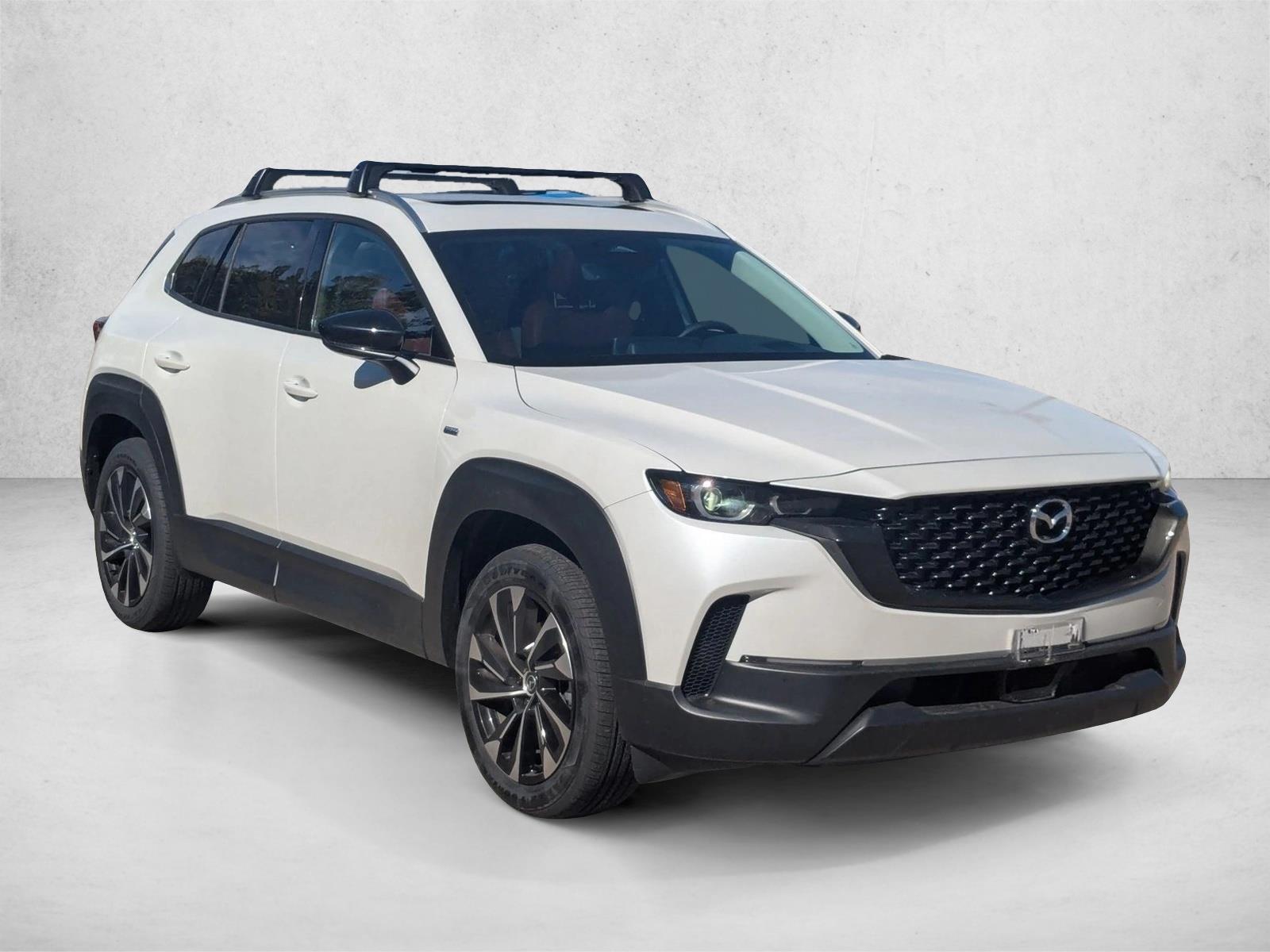 2025 Mazda CX-50 Premium Plus photo 3