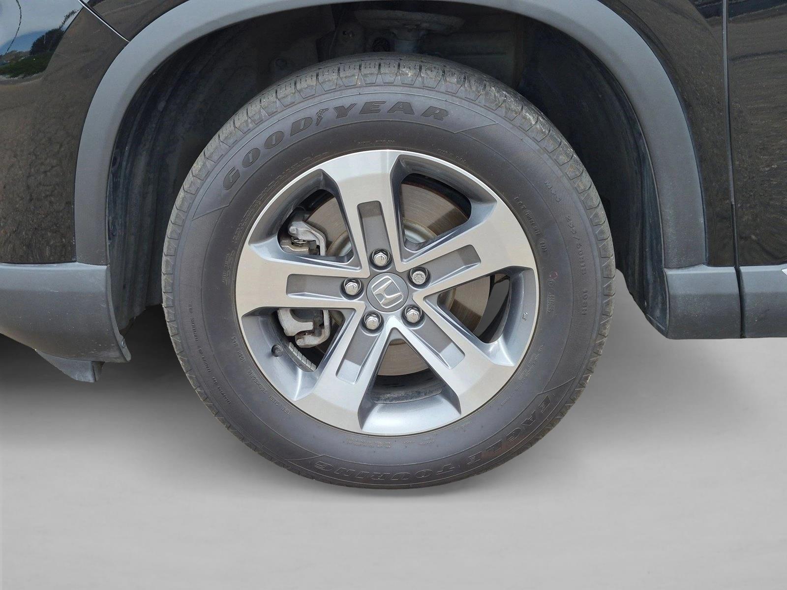 2023 Honda Pilot EX-L - Photo 9