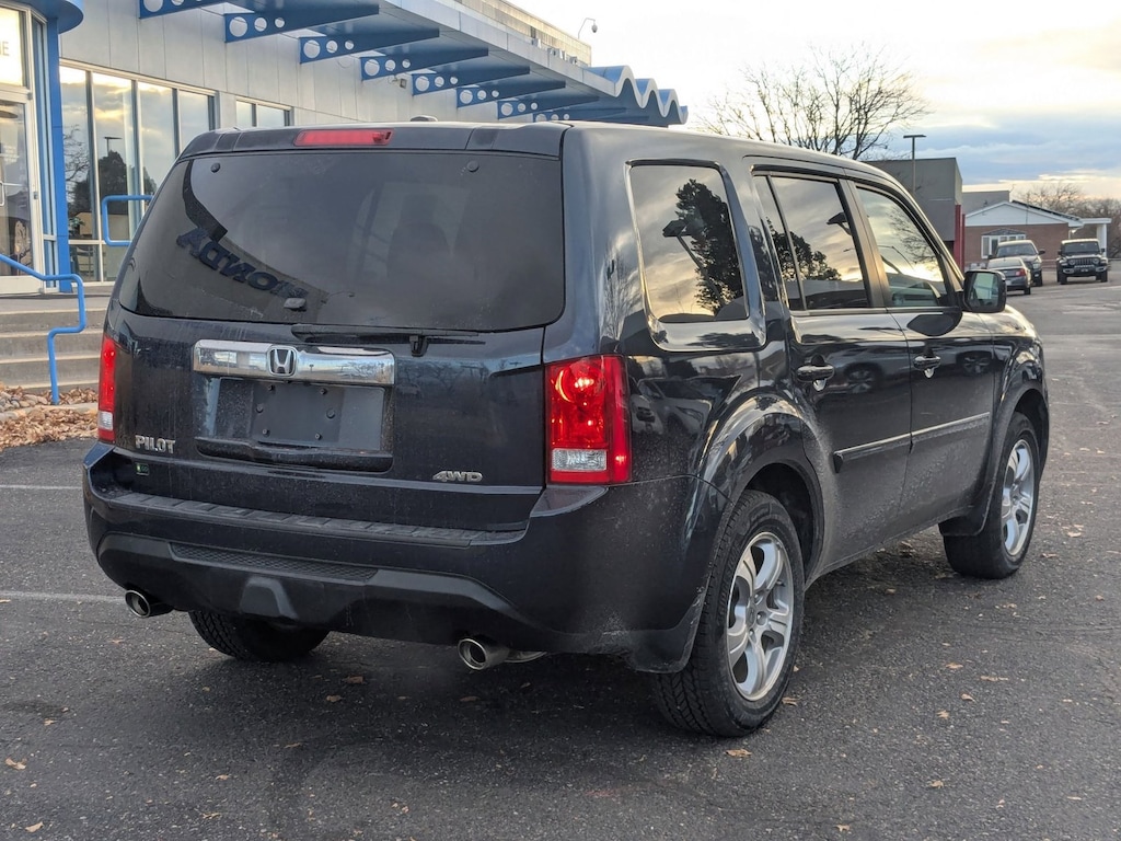 Used 2012 Honda Pilot EX-L w/Navi 4WD SUV
