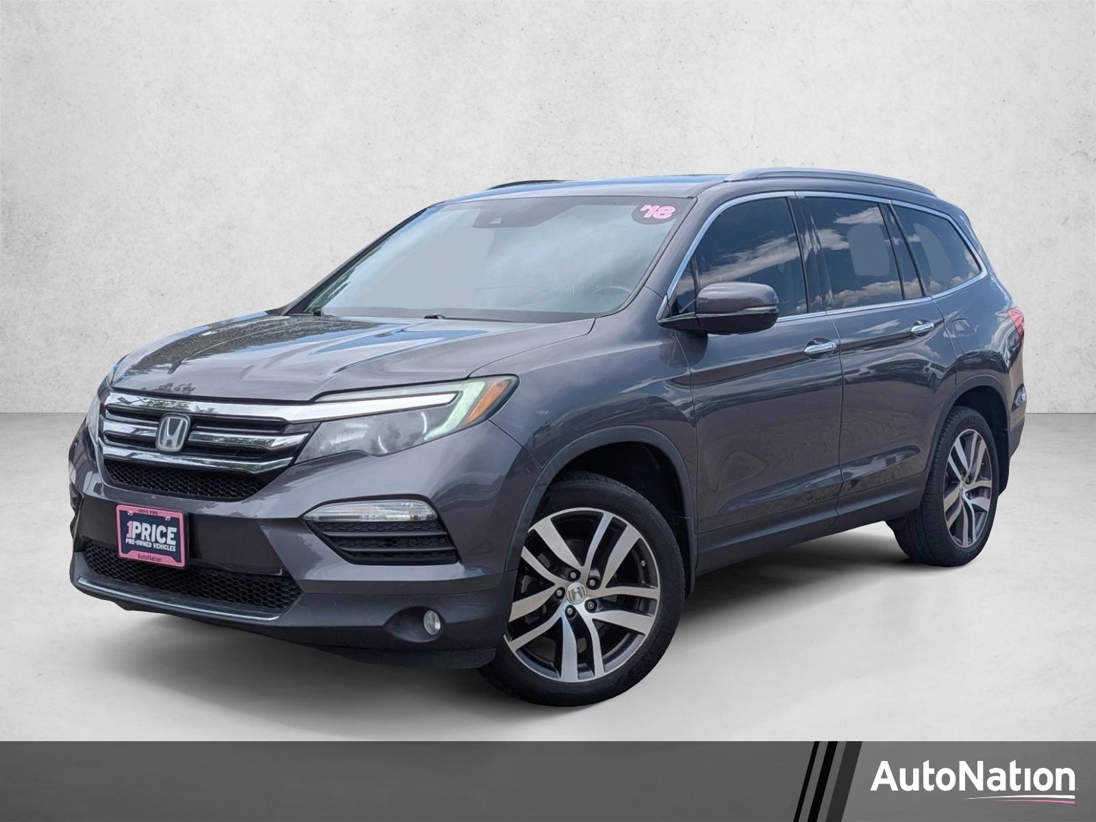 2018 Honda Pilot 4WD Touring's photo