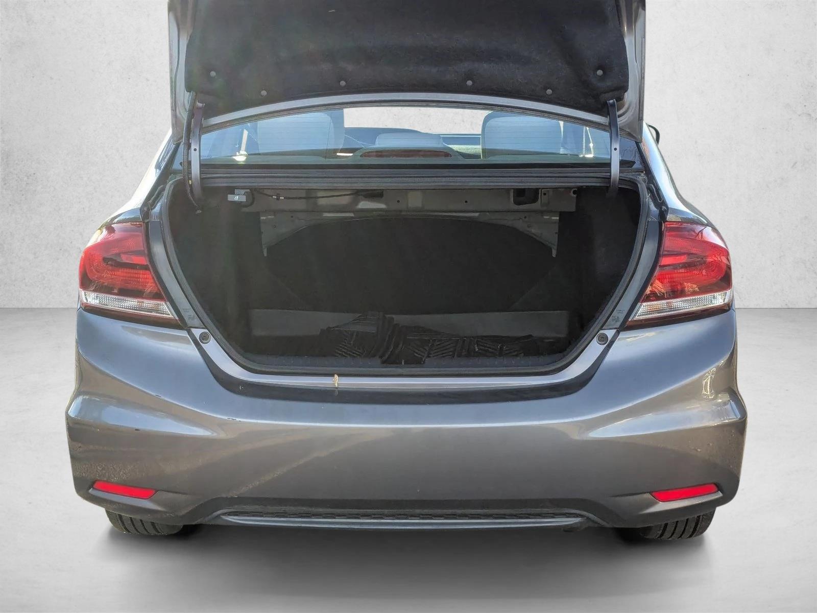 2015 Honda Civic LX photo 4