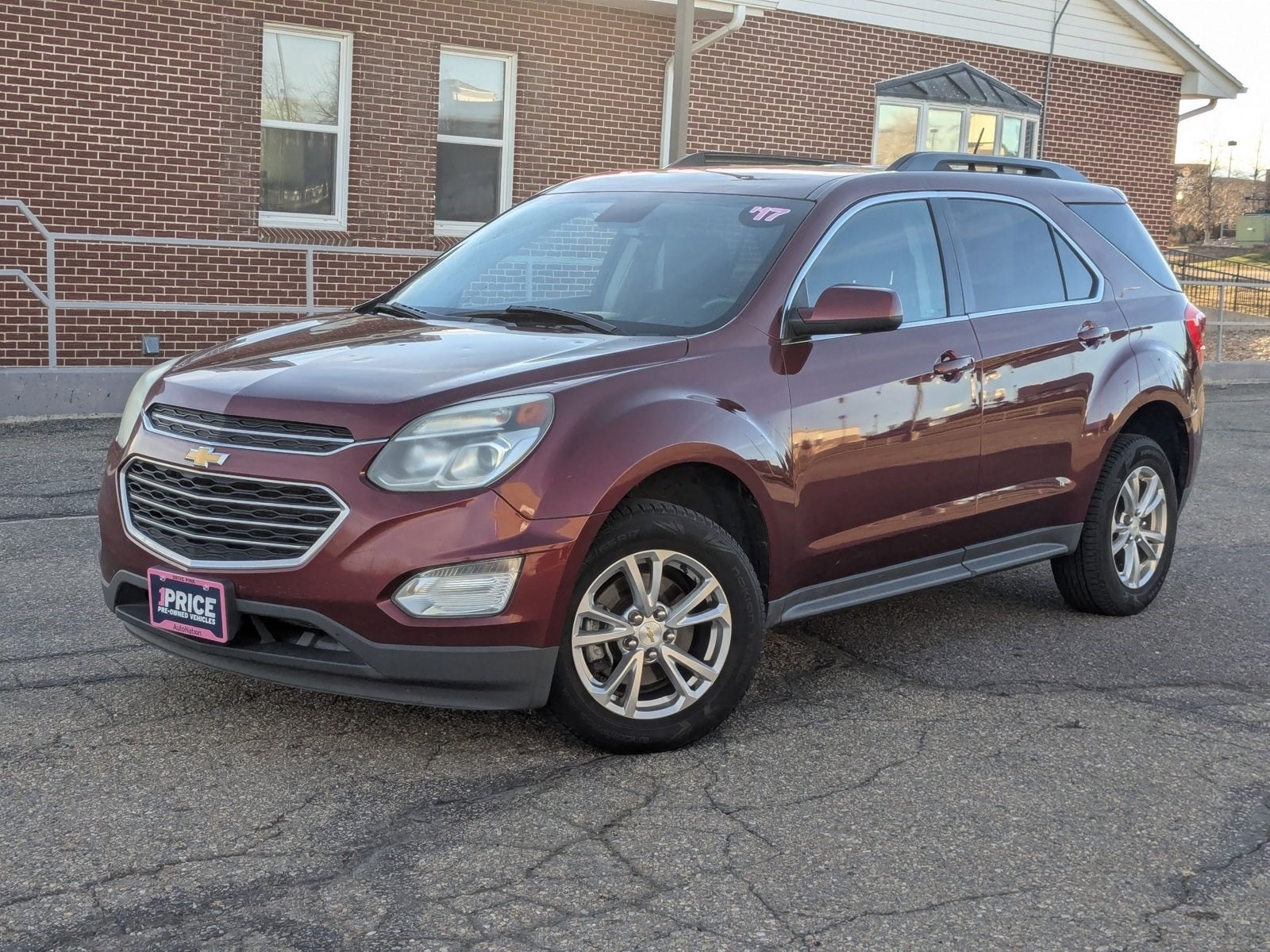 2017 Chevrolet Equinox LT's photo