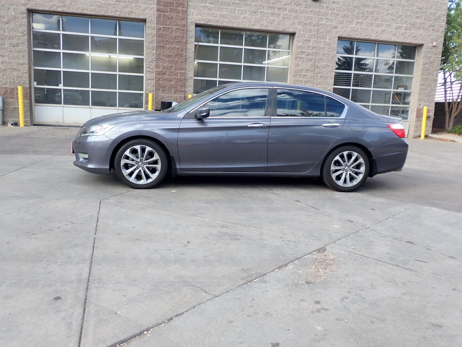 Used 2013 Honda Accord Sport with VIN 1HGCR2F53DA239044 for sale in Westminster, CO