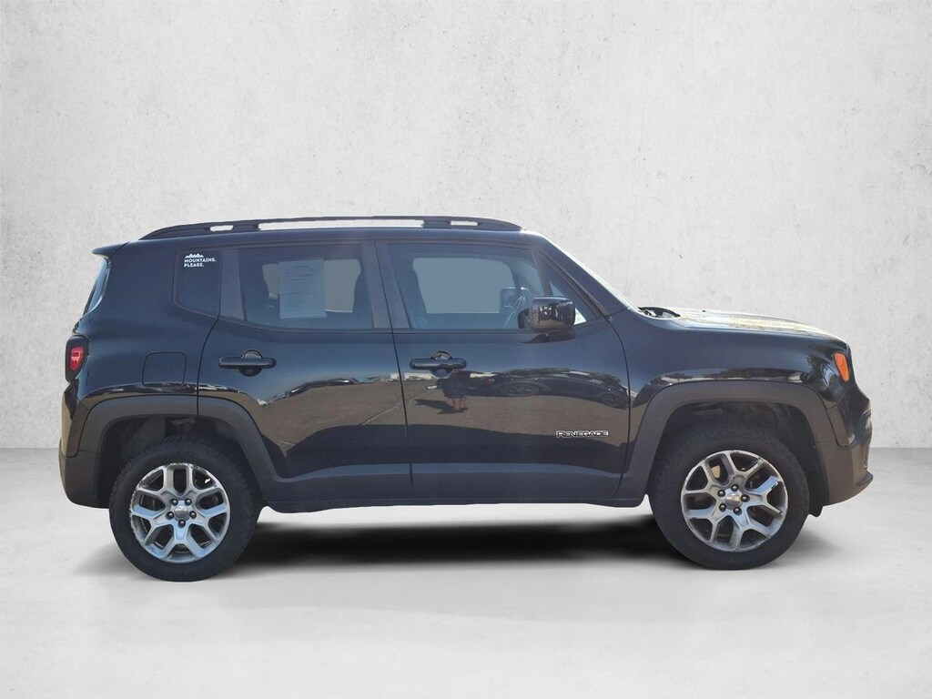 Used 2017 Jeep Renegade Latitude 4x4 SUV