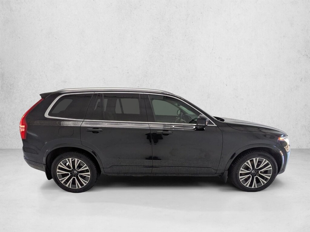 Used 2020 Volvo XC90 T6 Momentum 7 Passenger SUV