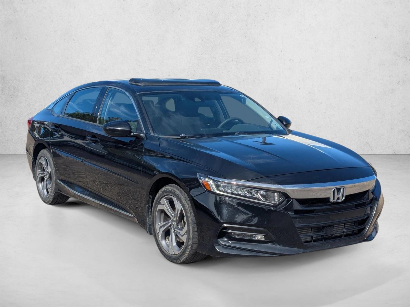 2018 Honda Accord EX photo 3