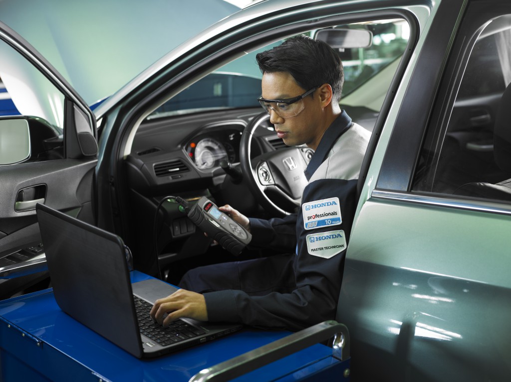 Honda certified technicians