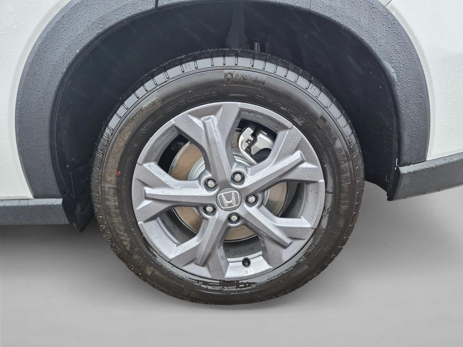 2027 Honda HR-V LX - Photo 13