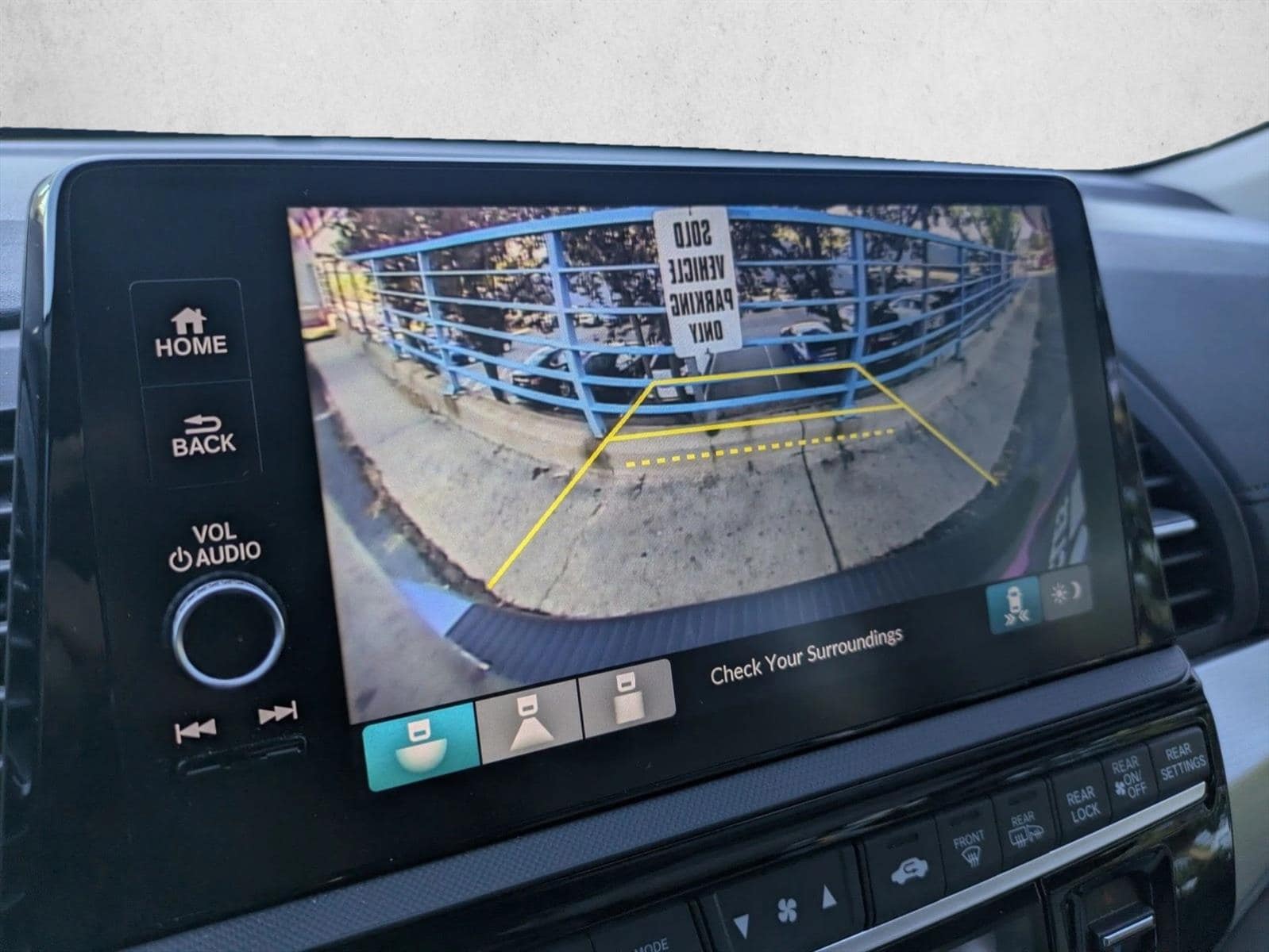 2026 Honda Odyssey EX-L - Photo 14