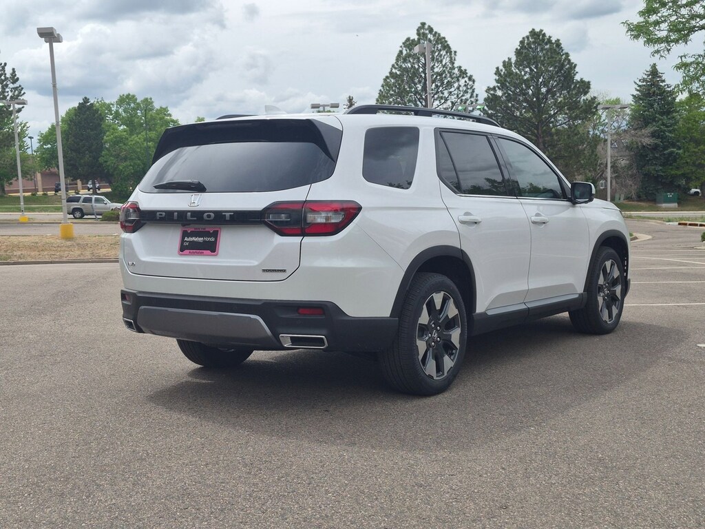 New 2026 Honda Pilot Touring SUV