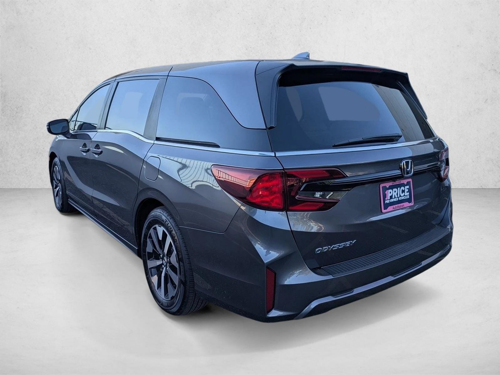 2026 Honda Odyssey EX-L - Photo 8