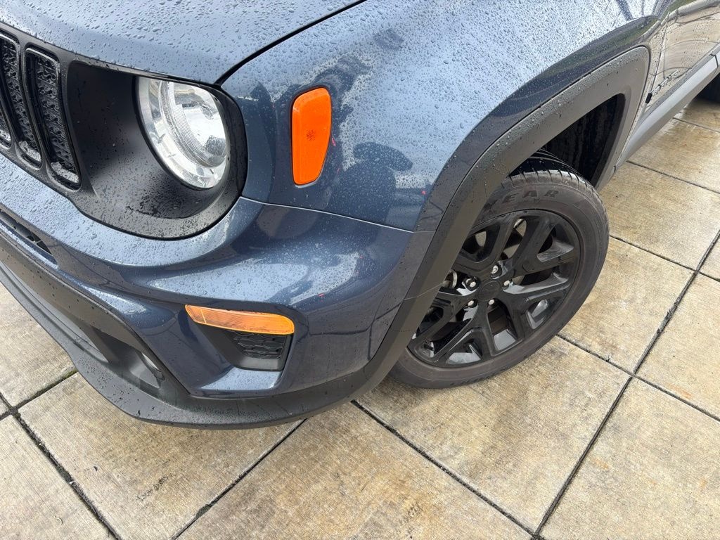 Used 2023 Jeep Renegade Latitude SUV
