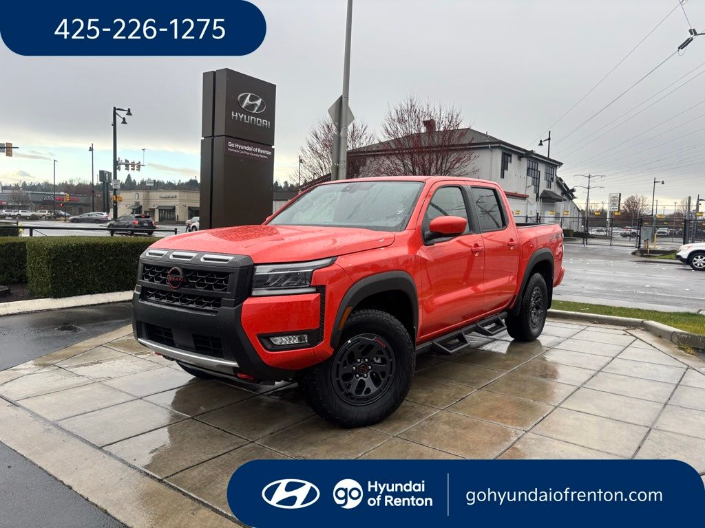 2025 Nissan Frontier PRO-4X Crew Cab 4X4's photo