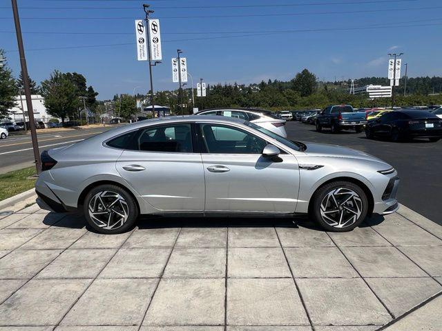 2026 Hyundai Sonata SEL - Photo 6