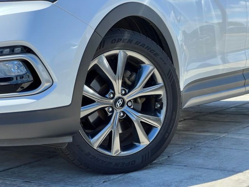 Used 2018 Hyundai Santa Fe Sport 2.0L Turbo Ultimate SUV