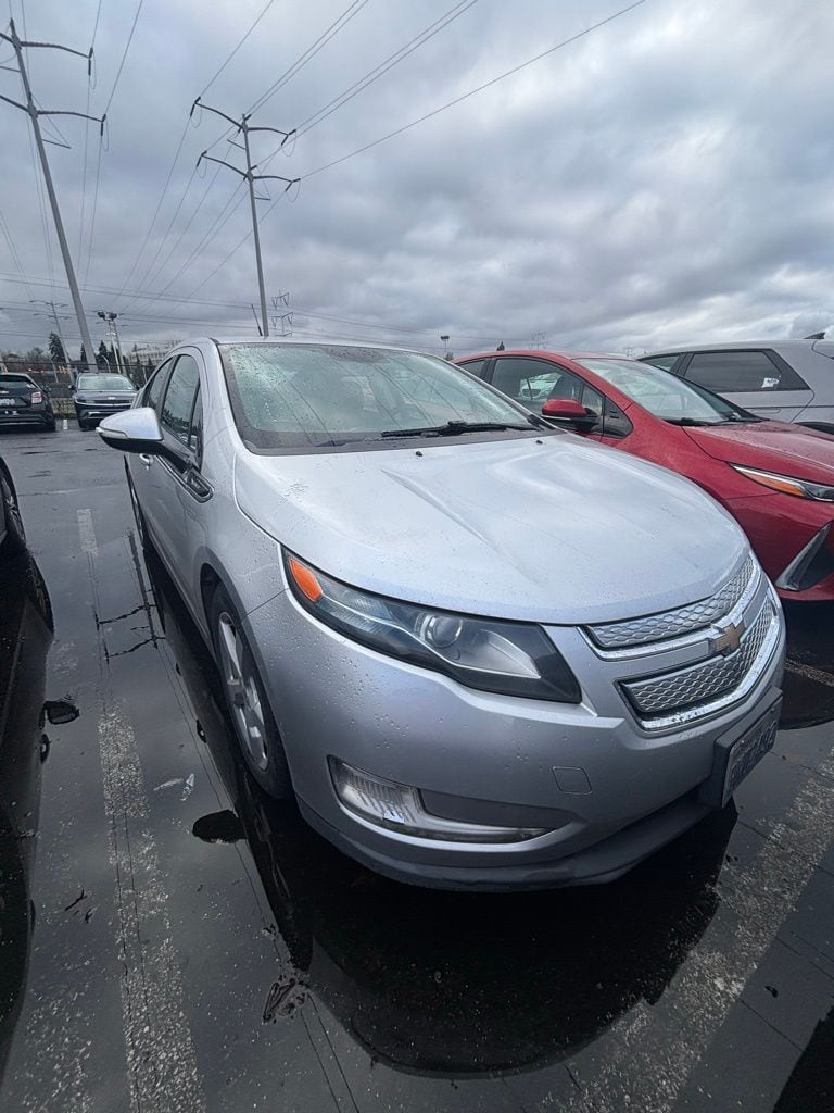 2013 Chevrolet Volt Base's photo