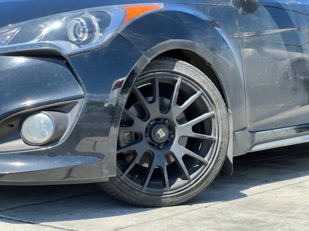 Used 2016 Hyundai Veloster Turbo Hatchback