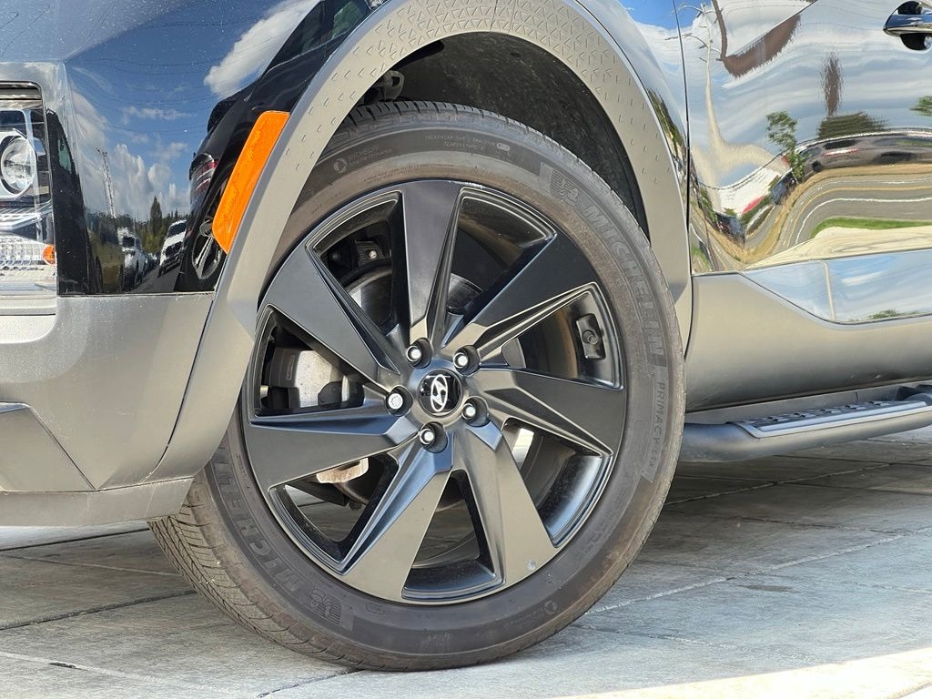 Certified 2023 Hyundai