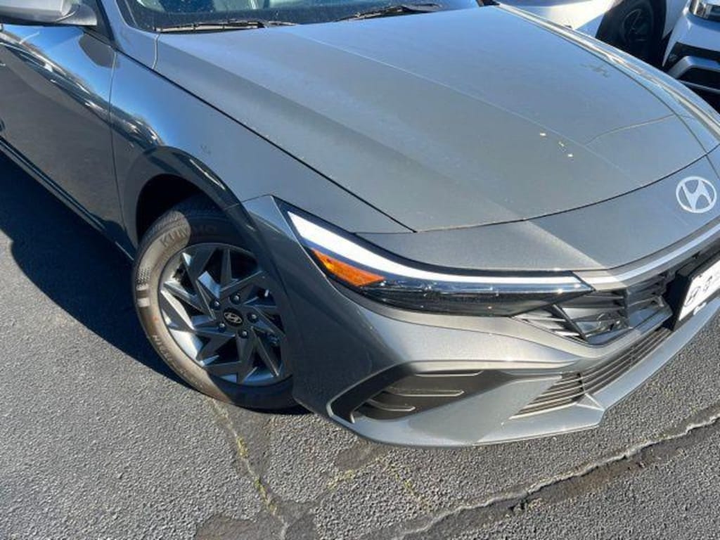 New 2026 Hyundai Elantra Hybrid Blue Sedan