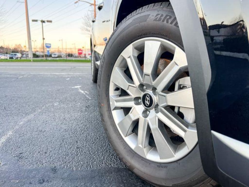 New 2025 Hyundai Palisade SEL AWD SUV