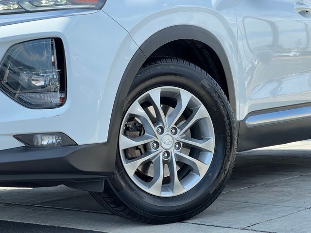 Used 2019 Hyundai Santa Fe SEL with VIN 5NMS33AD8KH078483 for sale in Renton, WA