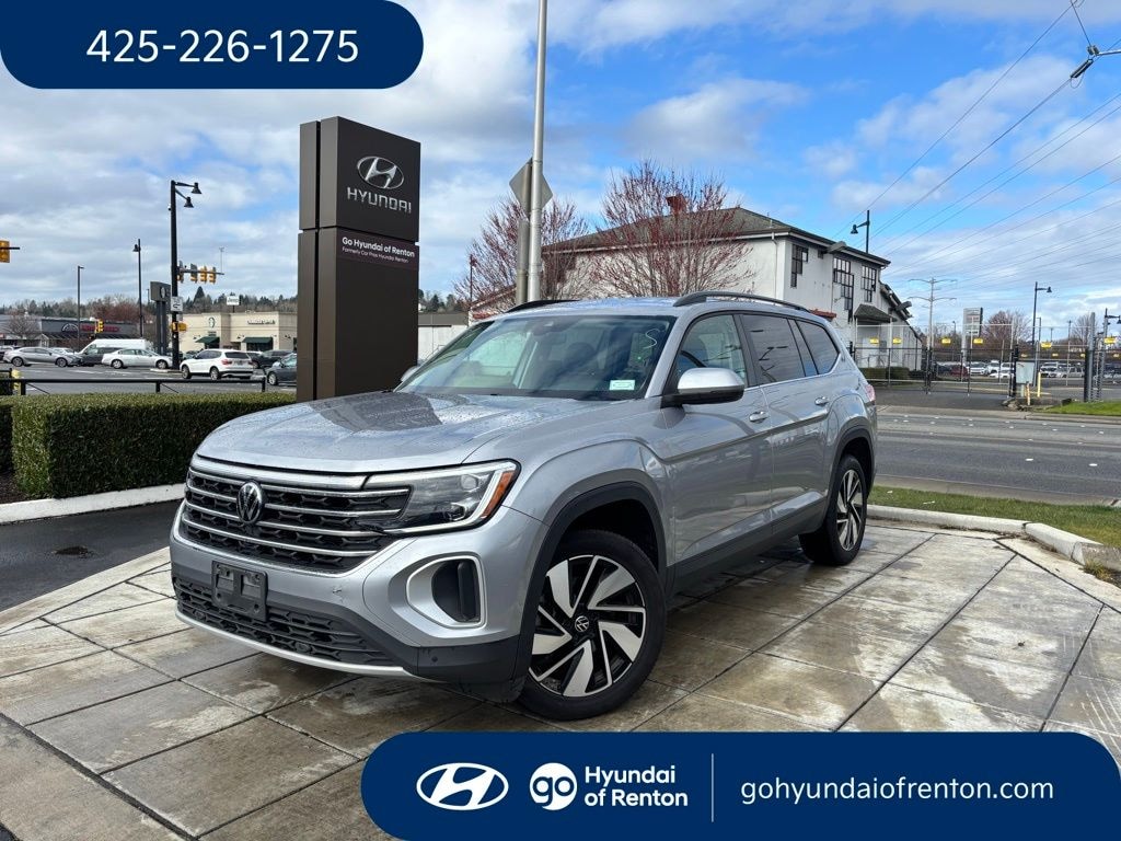 Used 2024 Volkswagen Atlas 2.0T SE w/Technology SUV