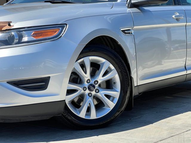 Used 2012 Ford Taurus SEL with VIN 1FAHP2EW7CG138255 for sale in Renton, WA