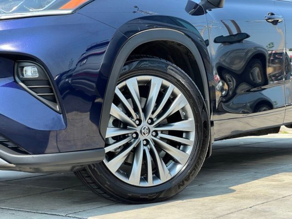 Used 2020 Toyota Highlander Platinum SUV