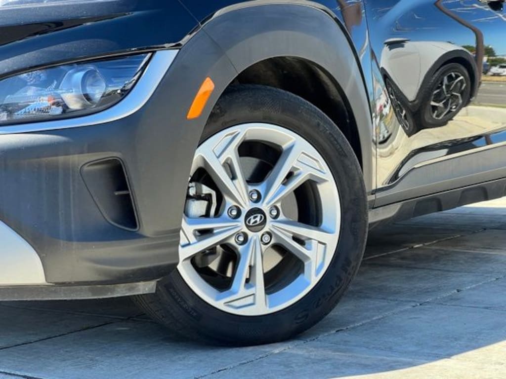 Used 2023 Hyundai Kona SEL SUV