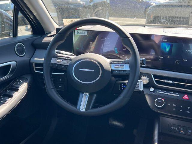 2025 Hyundai Sonata Hybrid SEL - Photo 14