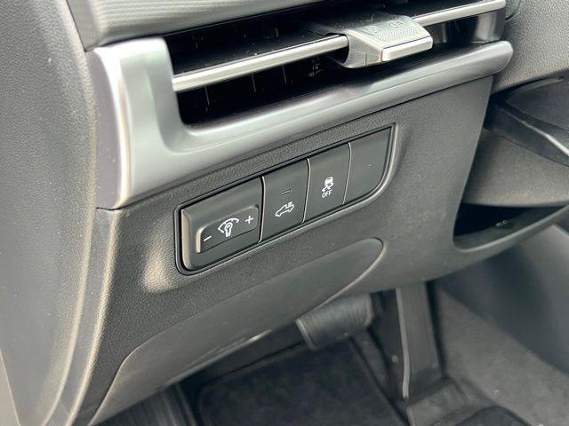 2025 Hyundai Santa Cruz SEL - Photo 16