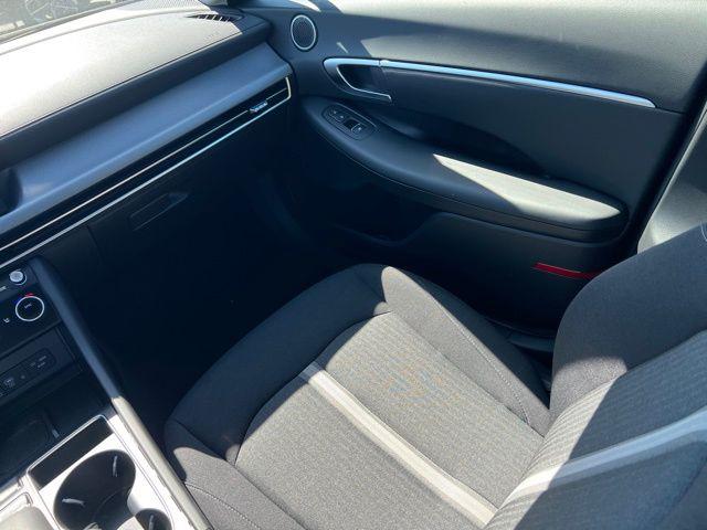 2025 Hyundai Sonata Hybrid SEL - Photo 15