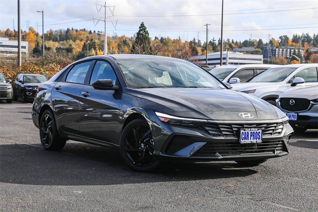 2026 Hyundai Elantra Blue's photo