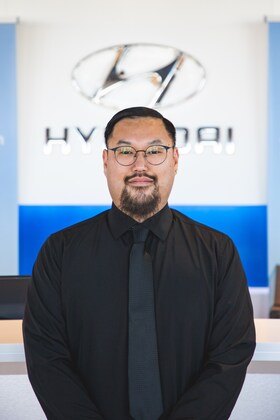 Staff member Tommy Chu from ID_9e7a96