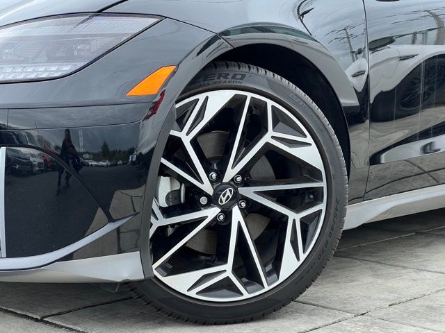 Certified 2023 Hyundai IONIQ 6 SEL with VIN KMHM34AA2PA040264 for sale in Renton, WA
