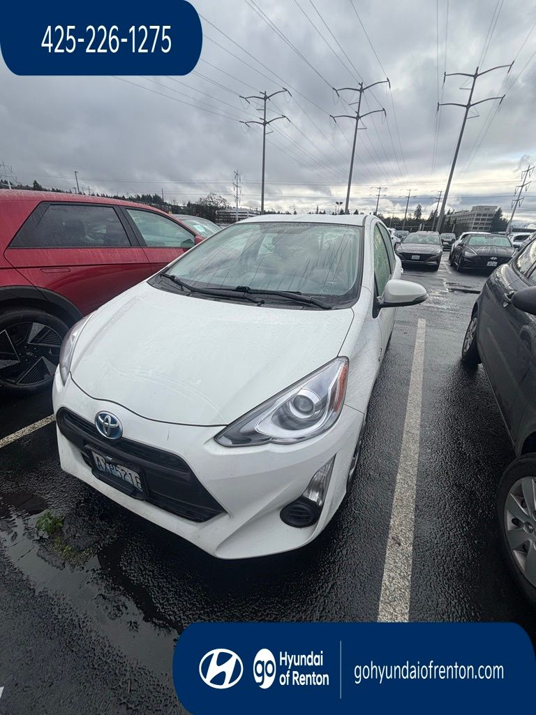 2015 Toyota Prius c Two